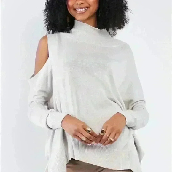 Silver Peek-A-Boo Shoulder Turtle Neck Swe… - Picture 1 of 4